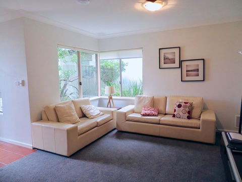 Ocean View Beach House, Margaret River - Accommodation Main Beach 0