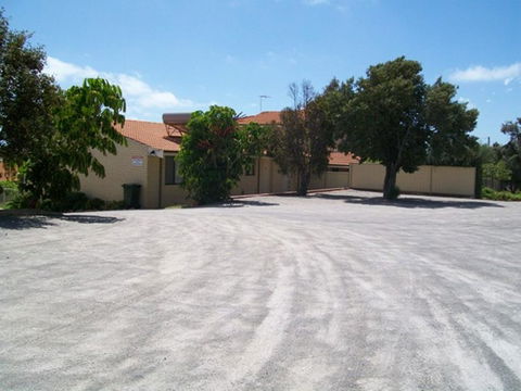 Ocean View Villas - Accommodation Main Beach 3
