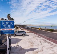 Oceanside Village - Accommodation Main Beach