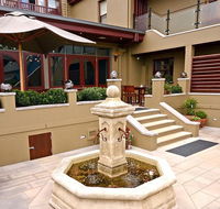 Old Bank Boutique Hotel - Accommodation Main Beach