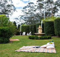 Old Mansfield Loft - gardens gazebo and getaways - Accommodation Main Beach
