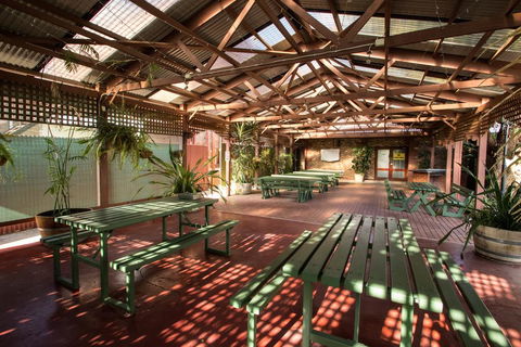 Old Willyama Motor Inn - Accommodation Main Beach 3