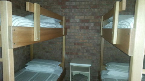 Omeo Motel - Accommodation Main Beach 2