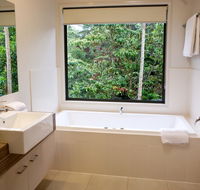 On Obi Maleny - Accommodation Main Beach