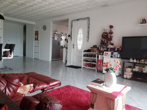 ON THE ESTUARY - Accommodation Main Beach 0