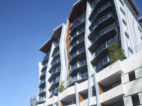 ONE OAK (693I) - Accommodation Main Beach 1