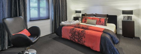 One Thornbury - Accommodation Main Beach 1