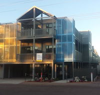 Onslow Apartments - Accommodation Main Beach