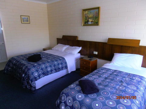 Opal Motel - Accommodation Main Beach 3