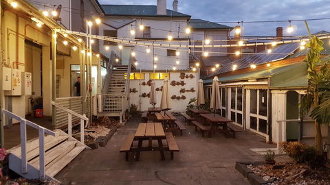 Orbost Club Hotel - Accommodation Main Beach 1