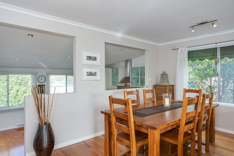 Orcades Beach House - Accommodation Main Beach 3