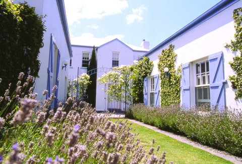 Oscars Waterfront Boutique Hotel - Accommodation Main Beach 2