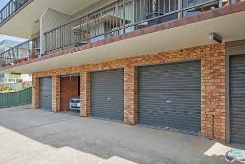 Pacific Pines Unit 6 - Accommodation Main Beach 0