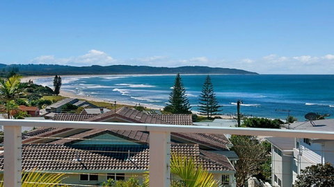 Pacific Rose - Winter Holiday Special - Accommodation Main Beach 3