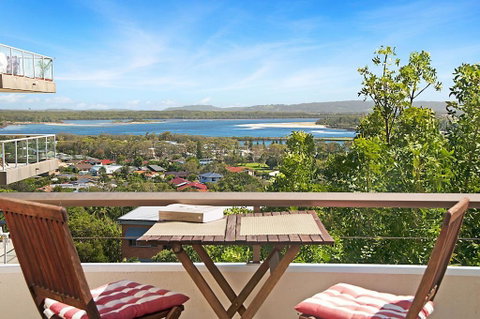 Pacific Tower Penthouse - Accommodation Main Beach 0