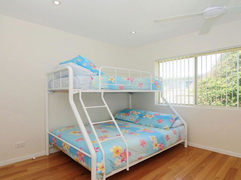 Pacific Views - Direct Access Onto Culburra Beach - Accommodation Main Beach 1