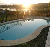 Palm Lakeside Holiday Home - Bowen Whitsundays Queensland - Accommodation Main Beach