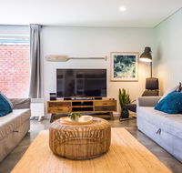 Pandanas Apartments 17B - Mollymook Beach - Accommodation Main Beach