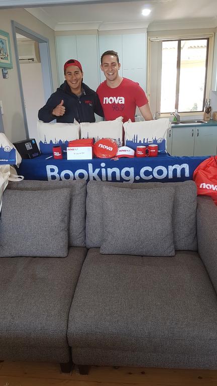 Paradise By The Beach - Accommodation Main Beach 1