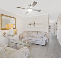 Paradise Holiday  Fingal Bay - Accommodation Main Beach