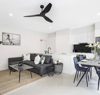 Park avenue hideaway for 4 Auchenflower Brisbane - Accommodation Main Beach