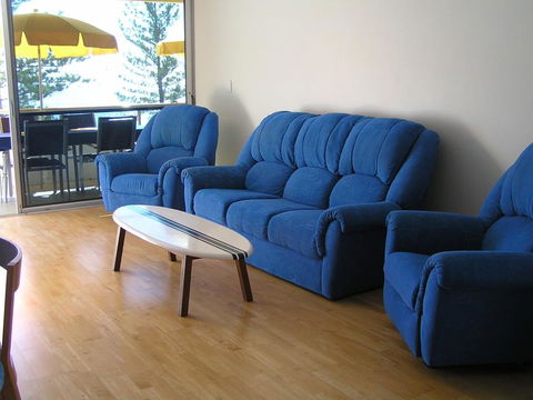 Park Towers Holiday Units - Accommodation Main Beach 2