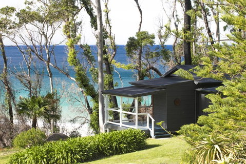 Pebbly Beach Escape - Accommodation Main Beach 1