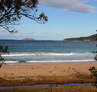 Pebbly Beach Shacks - Accommodation Main Beach