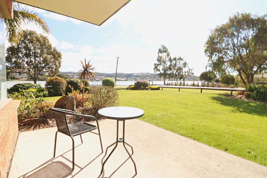 Merimbula NSW Accommodation Main Beach