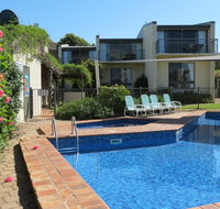 Penguin Mews - Accommodation Main Beach