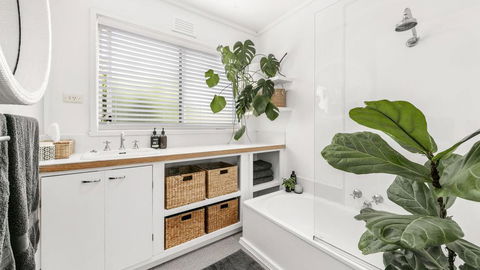 PERIWINKLE - MOUNT MARTHA - Accommodation Main Beach 1