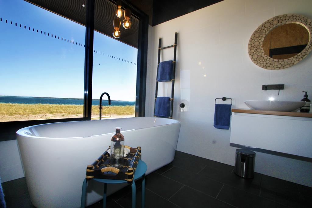 Perlubie SA Accommodation Main Beach