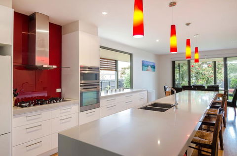PIER 55 - DROMANA... - Accommodation Main Beach 1
