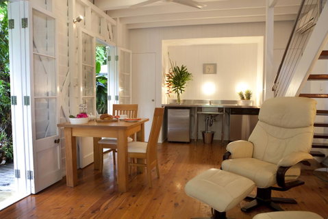 Port Douglas Cottage & Lodge - Accommodation Main Beach 3