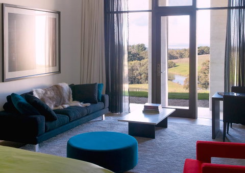 Port Phillip Estate - Accommodation Main Beach 3