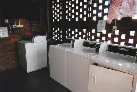 PRECINCT HOTEL GLADSTONE - Accommodation Main Beach 1