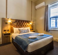 Pretoria Hotel - Accommodation Main Beach