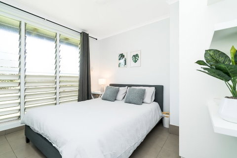 Private Pool, Big Backyard, Aircon - Paradise! - Accommodation Main Beach 3