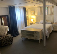Private room downstairs area - Accommodation Main Beach
