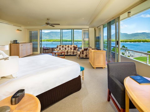 Pullman Reef Hotel Casino - Accommodation Main Beach 2