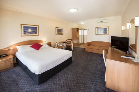 Quality Inn Penrith Sydney - Accommodation Main Beach 2