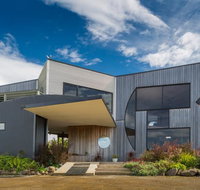 Quarry Hill Lookout - Accommodation Main Beach