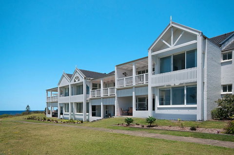 Quarterdeck Unit 2 - Lennox Head - Accommodation Main Beach 2
