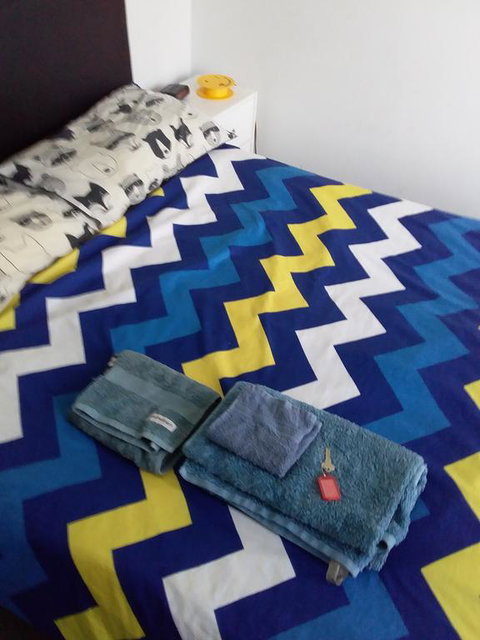 Quiet Sunny Relaxed Home Close To Theme Parks - Accommodation Main Beach 0