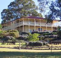 R on the Downs BnB  Cottages - Accommodation Main Beach
