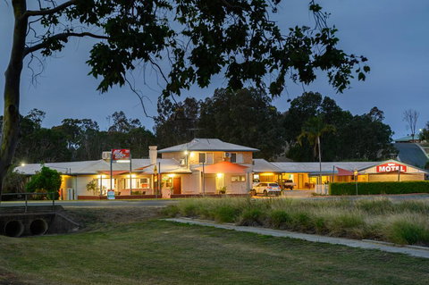 Raintree Motel Biloela - Accommodation Main Beach 0