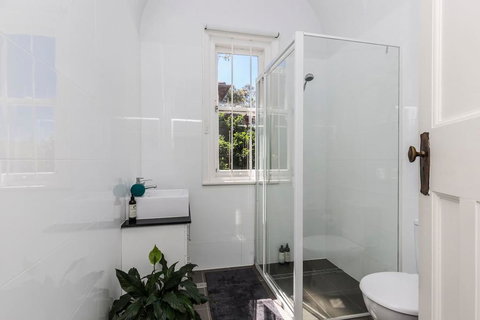 Randwick Federation Three Bedroom - Accommodation Main Beach 1