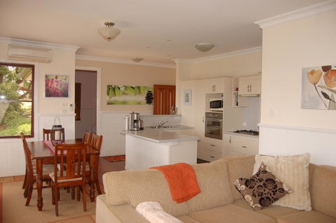 Ravensbourne Escape- Quingilli - Accommodation Main Beach 2