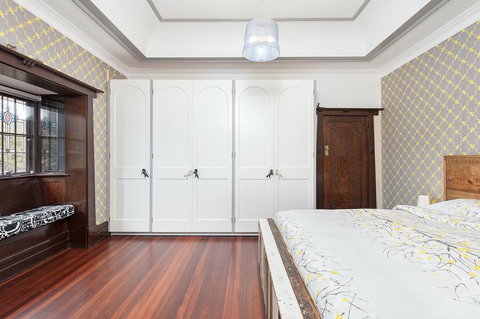 Ravenswood - Luxurious, Spacious 4 Br, Walk To Clovelly Beach - Accommodation Main Beach 2