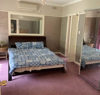 Rebecca self service guest house walk to La Trobe Uni - Accommodation Main Beach